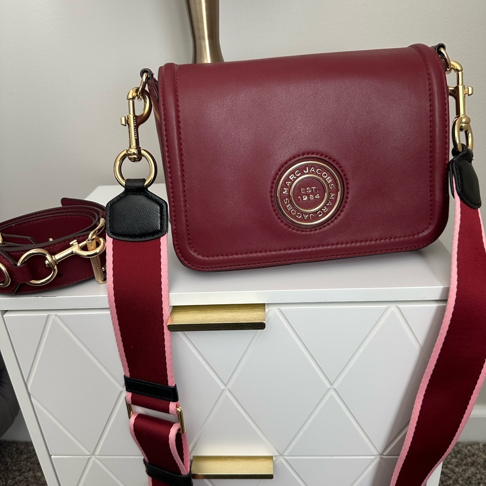 Marc Jacobs bag 
With two belts